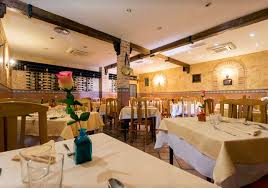 Salon interior amplio restaurante el jerezano. el mejor menú diario de San sebastian de los reyes