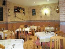 Salon interior amplio restaurante el jerezano. el mejor menú diario de San sebastian de los reyes